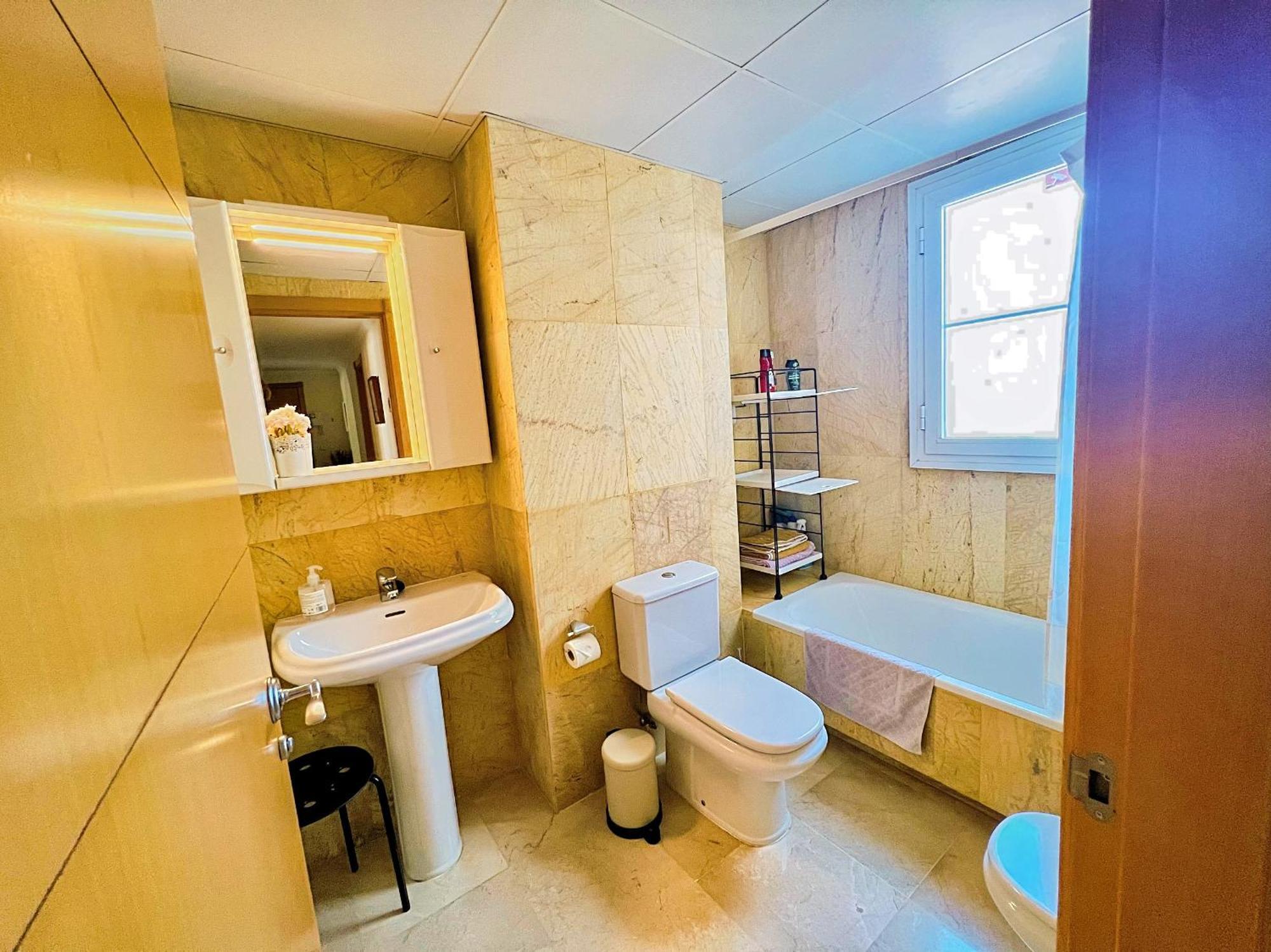 Beautiful Apartment With Pools, Playground And Paddle Tennis - Family Friendly And Near Vithas Hospital - Free Parking In Garage Benalmádena Esterno foto