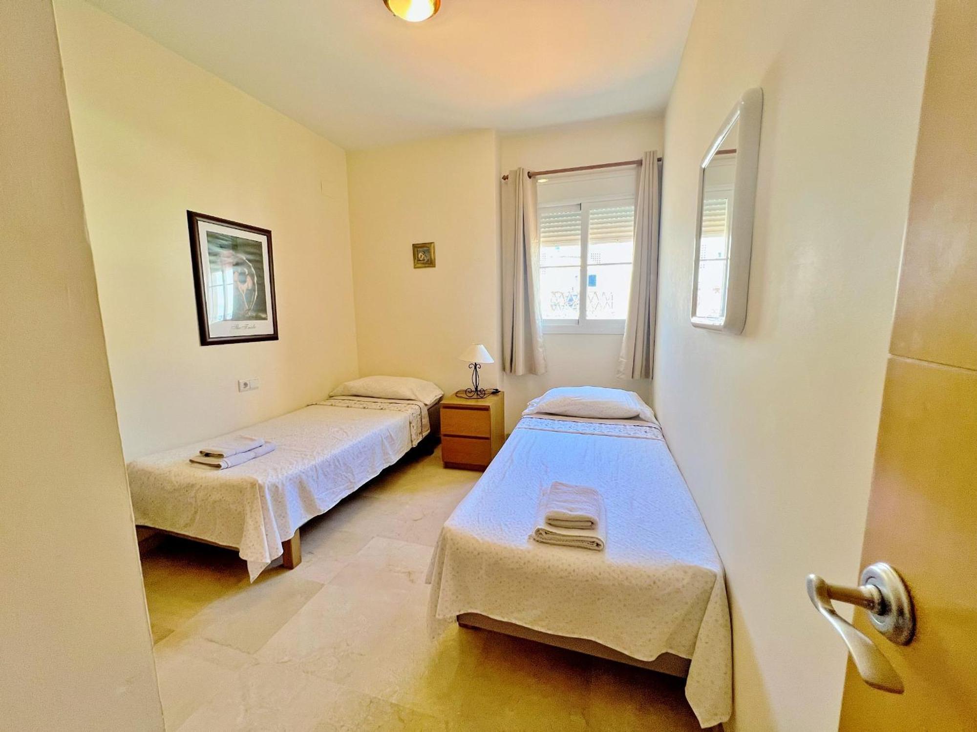 Beautiful Apartment With Pools, Playground And Paddle Tennis - Family Friendly And Near Vithas Hospital - Free Parking In Garage Benalmádena Esterno foto
